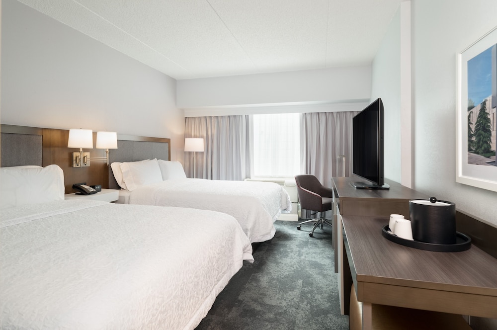Comfort Room, 2 Queen Beds, Non Smoking (Drinks and Snacks) photo 1