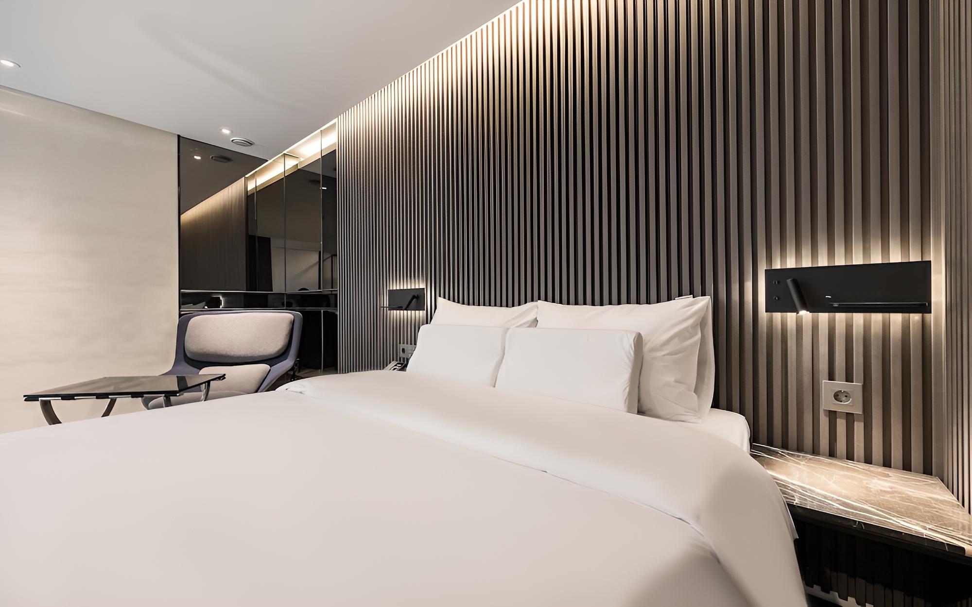 Room (DELUXE (Rinaldi bed in Italy 75-inch ) - Photo 2