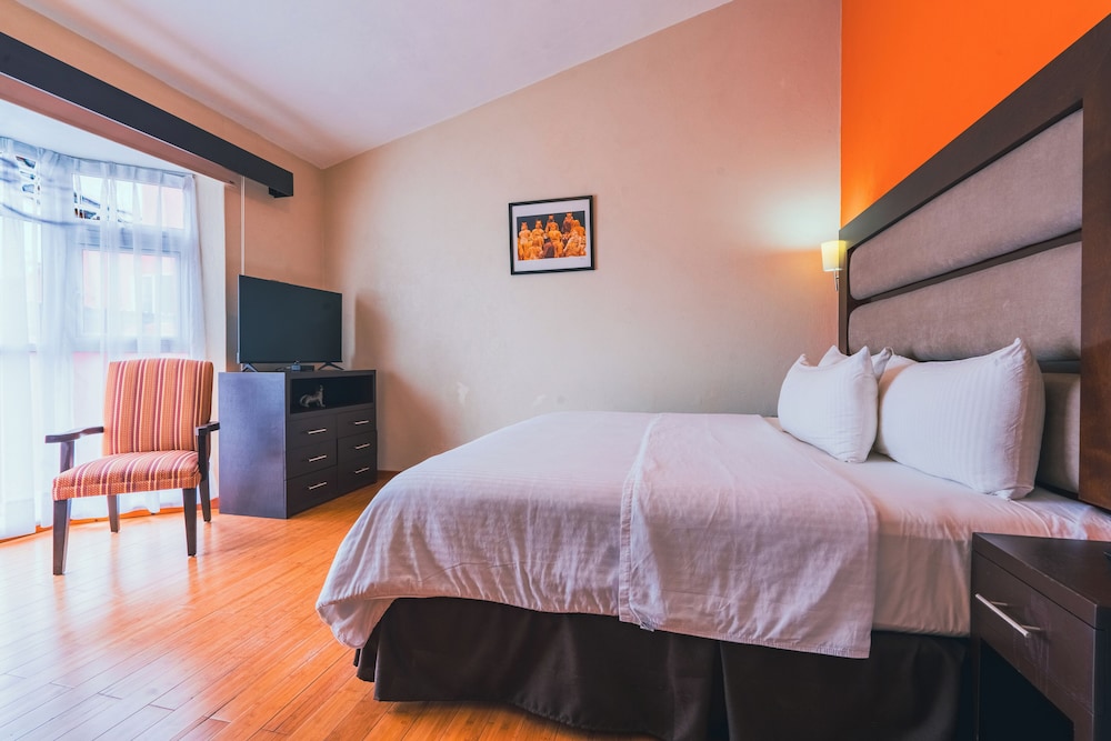 Executive Room