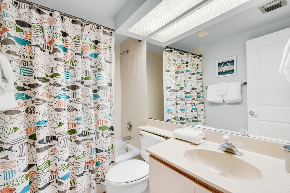 Condo, Multiple Beds (Surfside Resort #707) photo 2