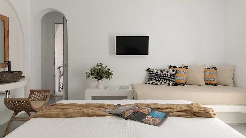 Superior Triple Room, Balcony, Sea View (Top floor) - Photo 11