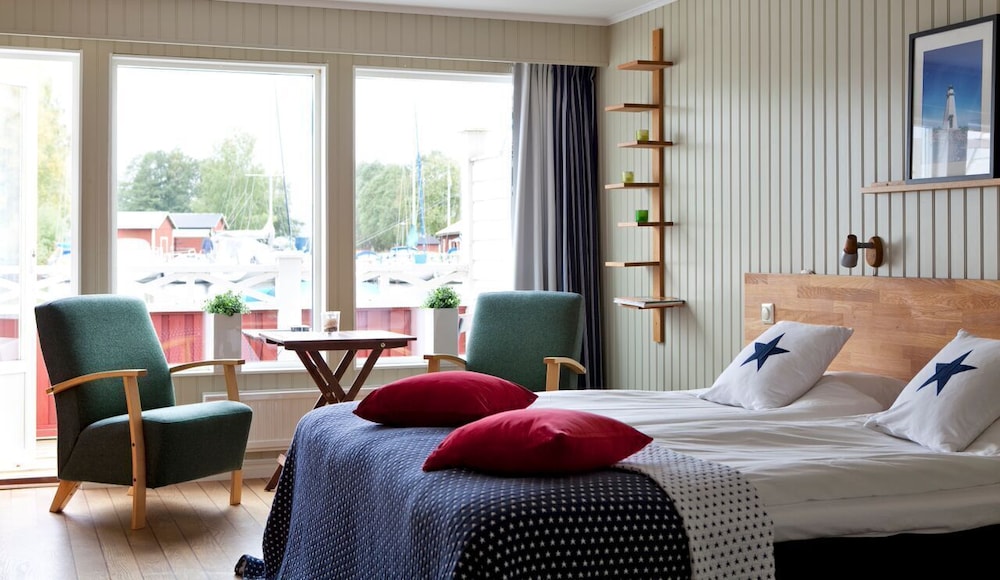 Superior Double Room, Lake View photo 2
