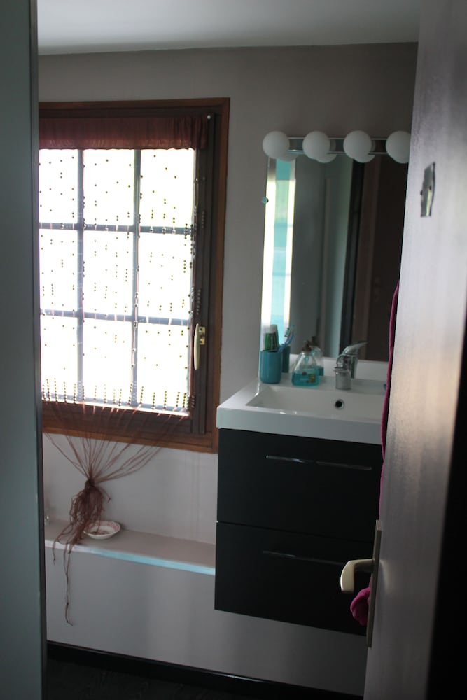 Suite, 2 Bedrooms, Non Smoking photo 3