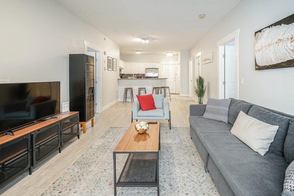 Cozy Condo w Parking Wifi Coffee - 5min2stampede, Billede 23