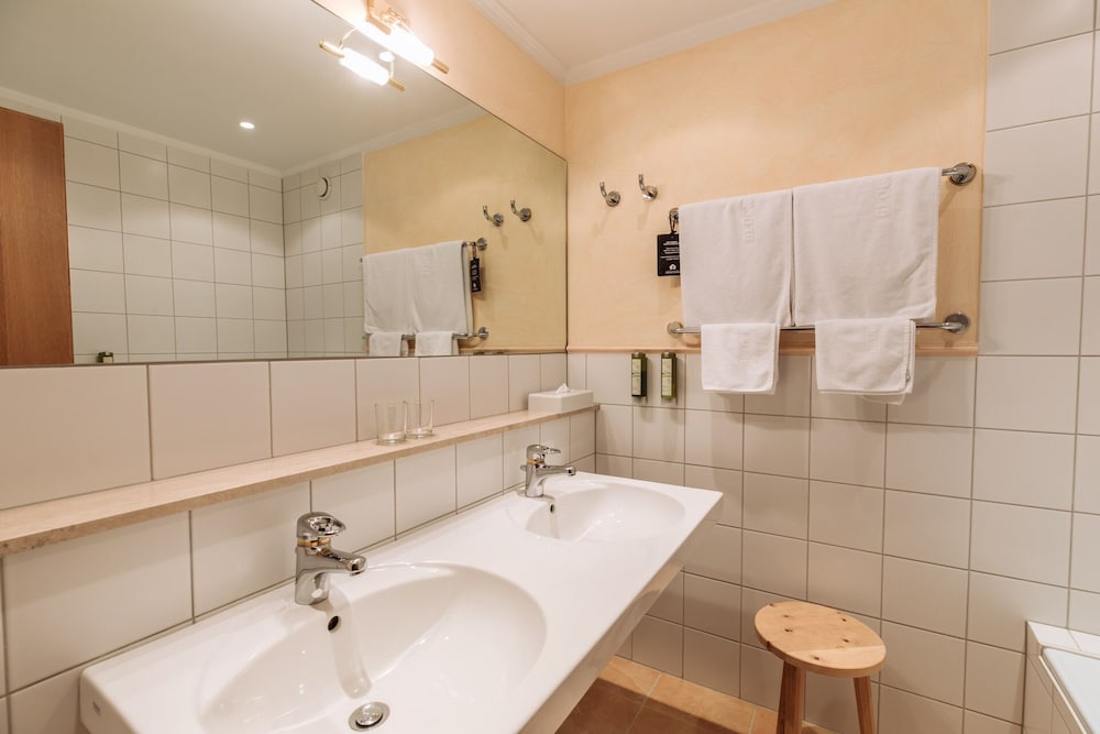 Premium Double Room, Balcony photo 2