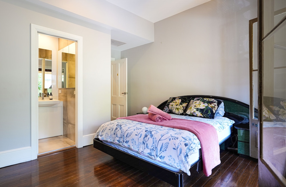 Comfort Room photo 1