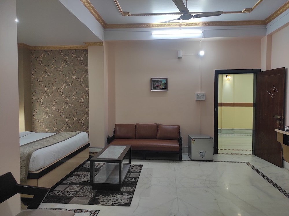 Suite - Photo 4