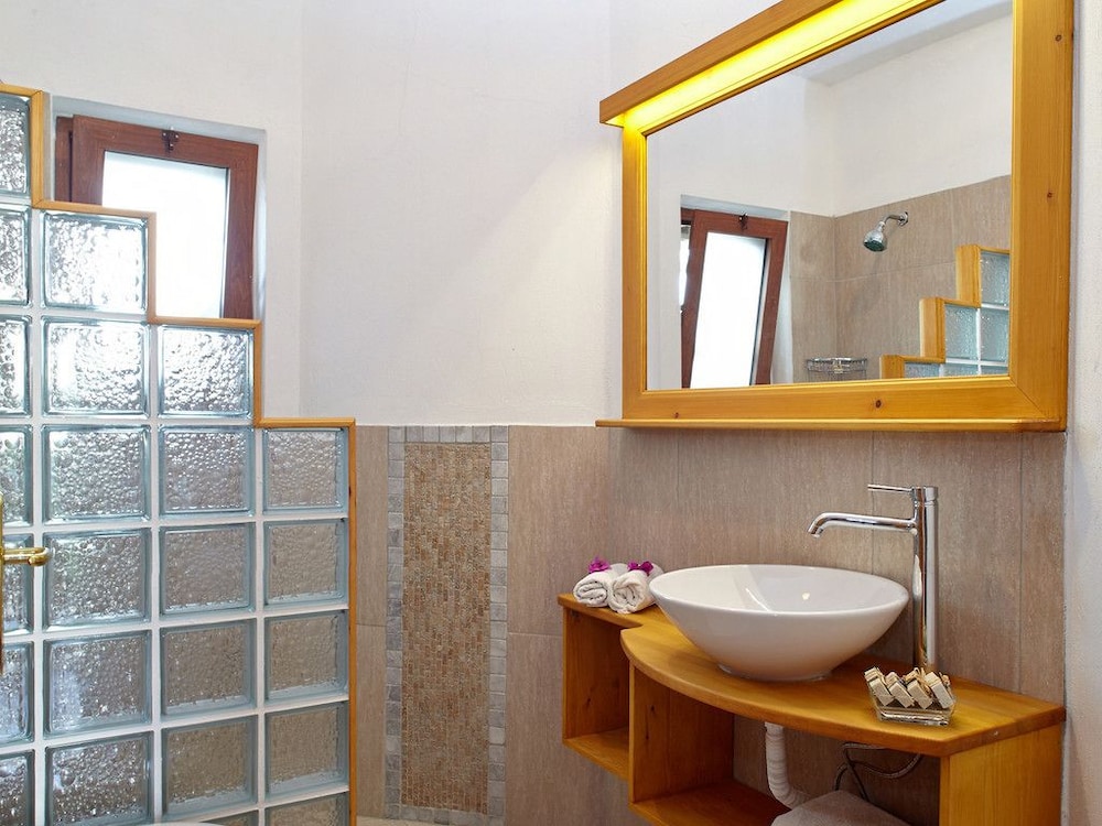 Villa, 2 Bedrooms photo 2