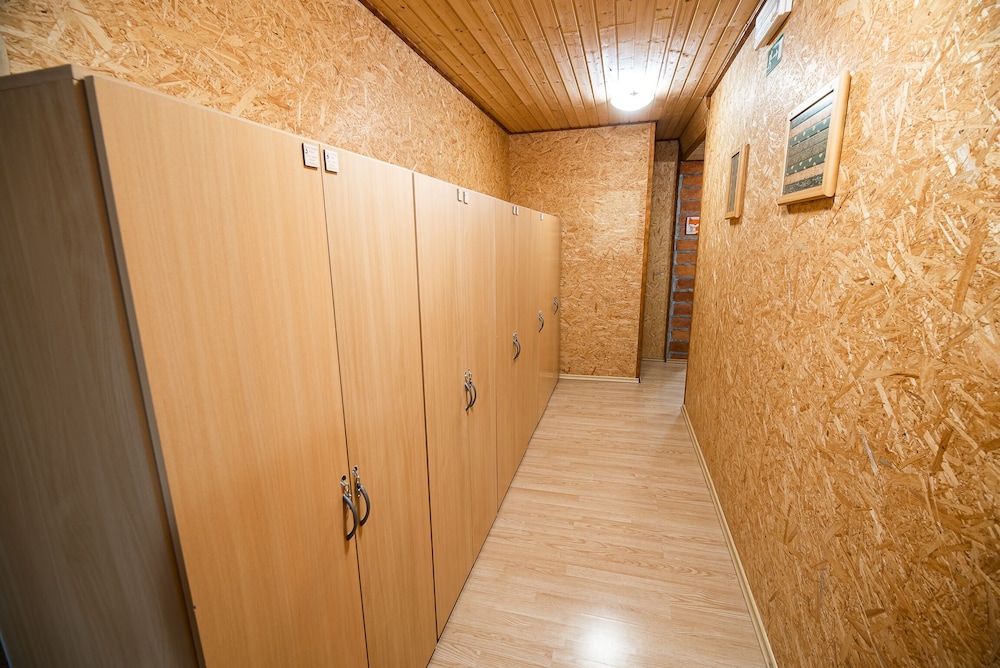 Shared Dormitory (Bed in dormitory room) photo 2