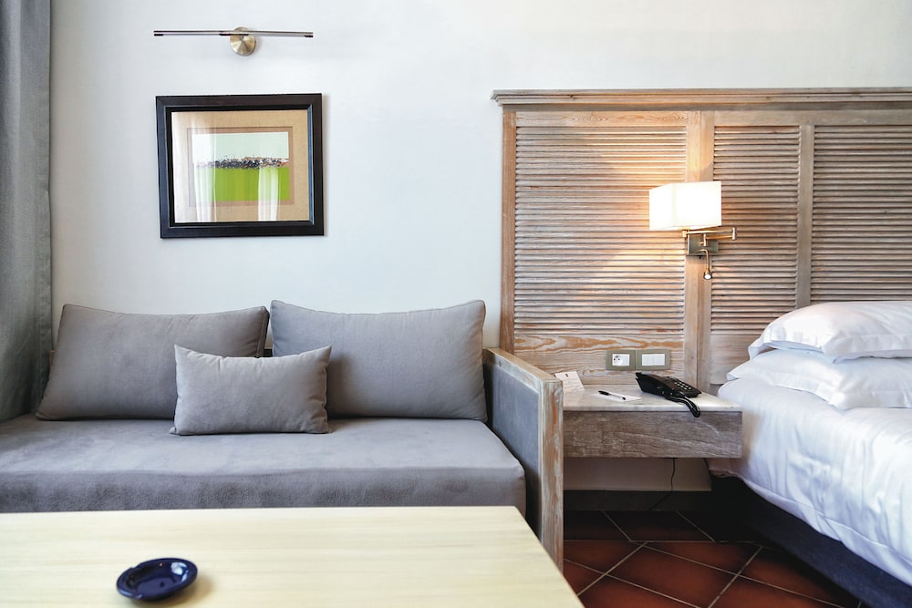 Double Room - Photo 2