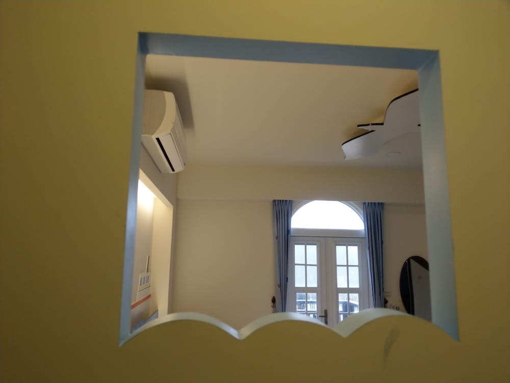 Lighthouse Quadruple Room photo 2