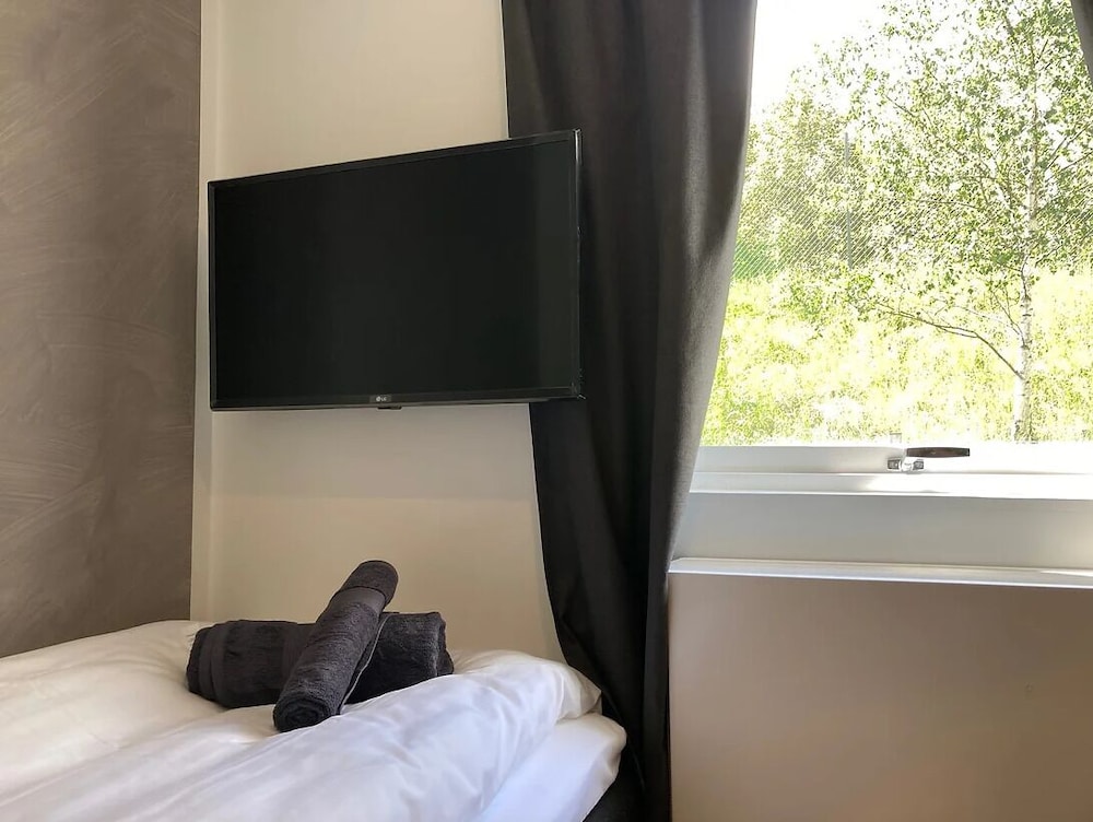 Basic Apartment photo 3