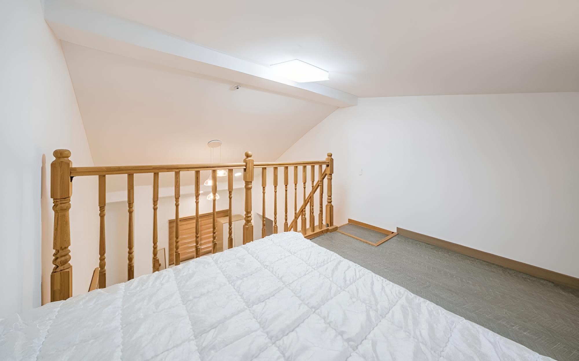 Room (No 203 ) - Photo 4