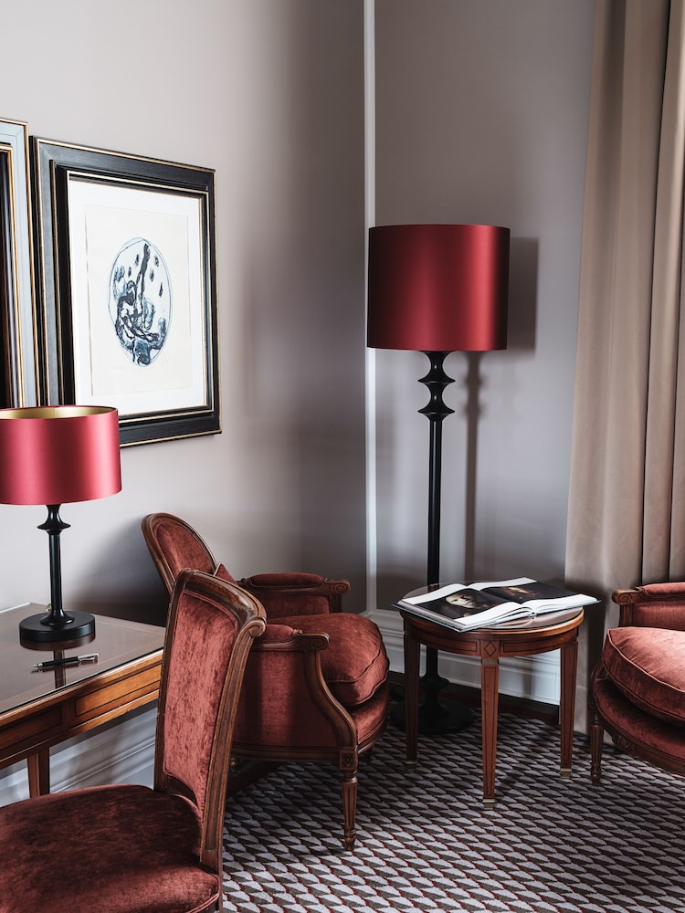 Grand Superior Room photo 3