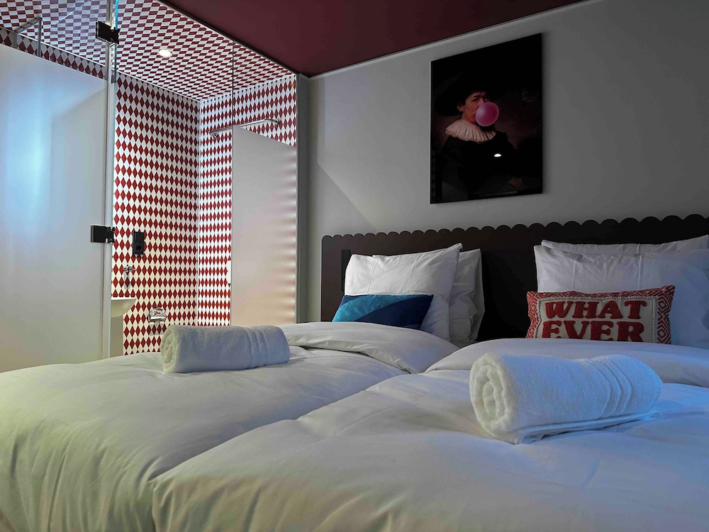 Deluxe twin / double room - Circus your mind photo 1