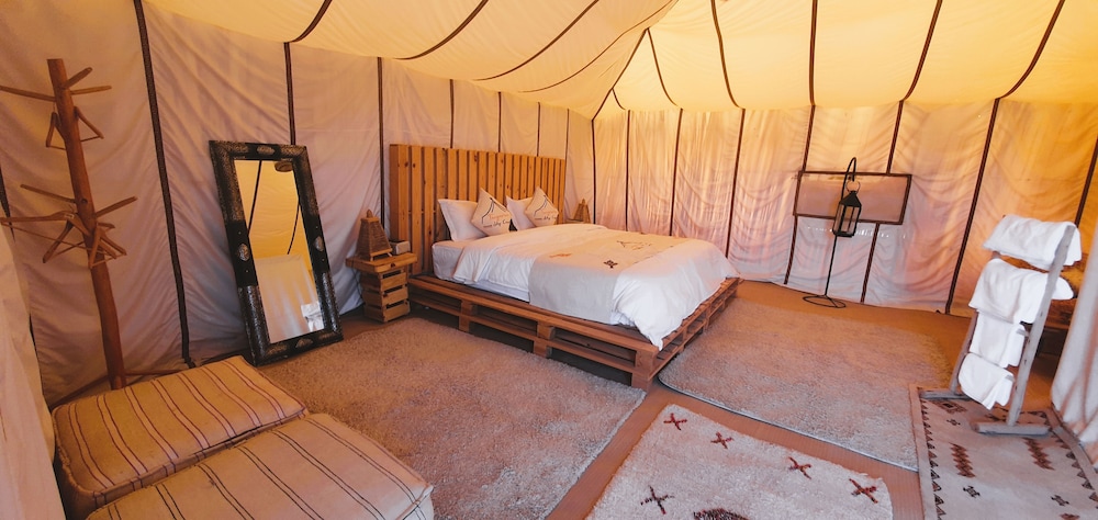 Deluxe Triple Room, 3 Bedrooms, Mountain View photo 1