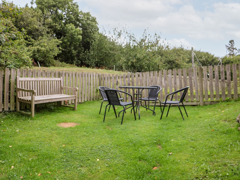 Cottage photo 1