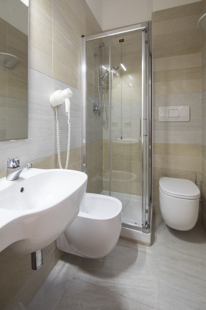 Standard Single Room photo 3