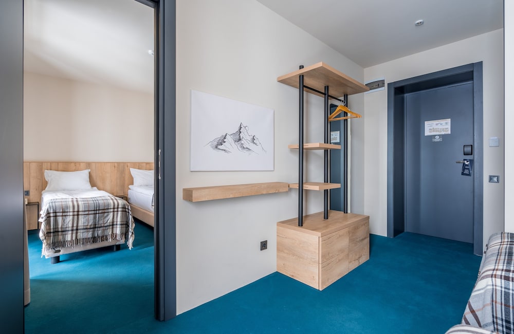 Standard Double or Twin Room photo 3
