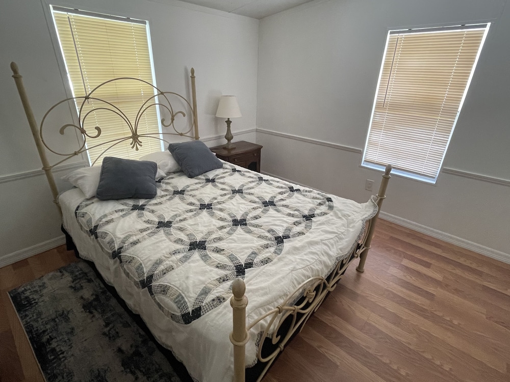 Cottage, 2 Bedrooms photo 1
