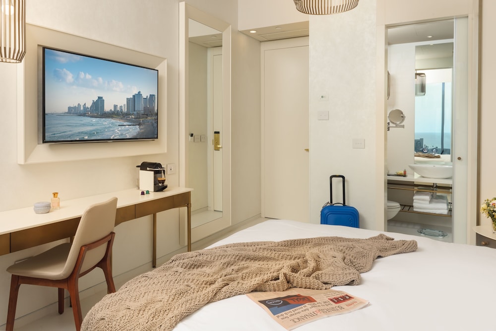 Deluxe Room (Boulevard) photo 2