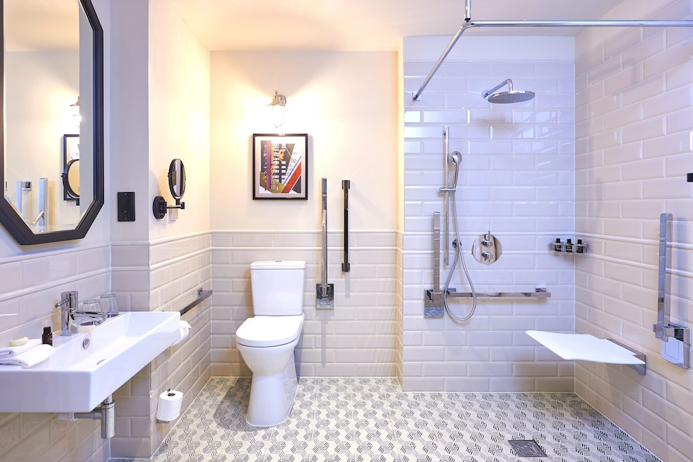 Grand Accessible Double Room - Photo 4