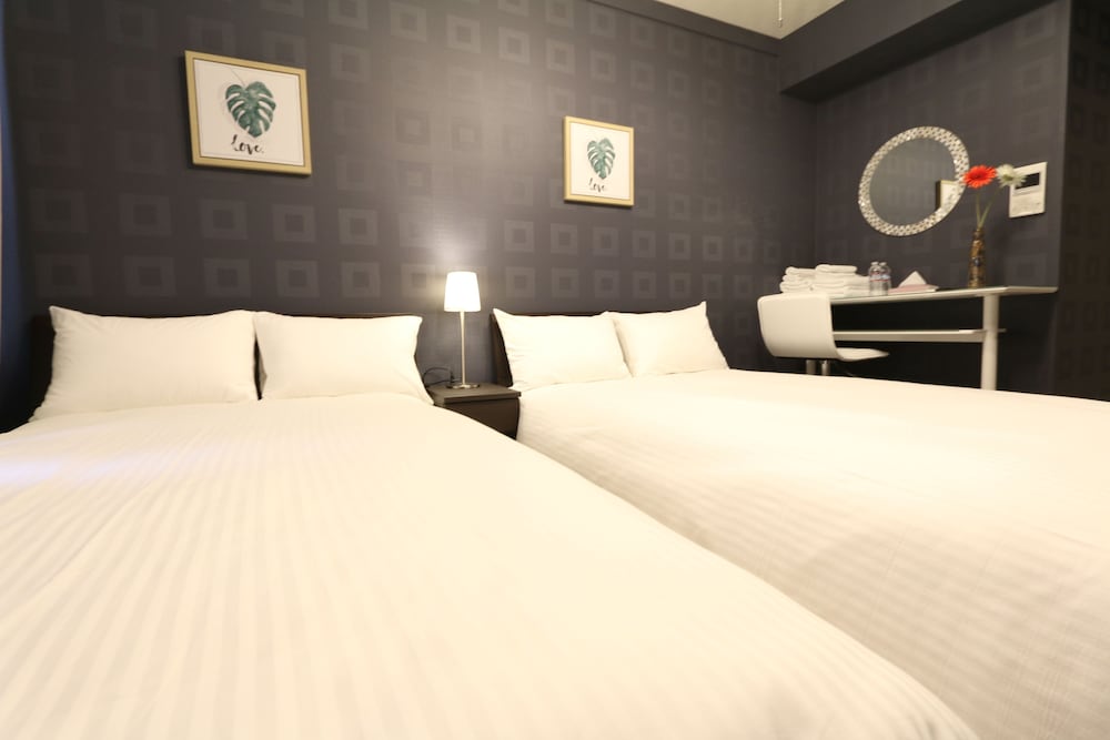 Standard Double Room (SS73)