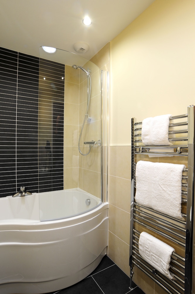 Studio Suite photo 3
