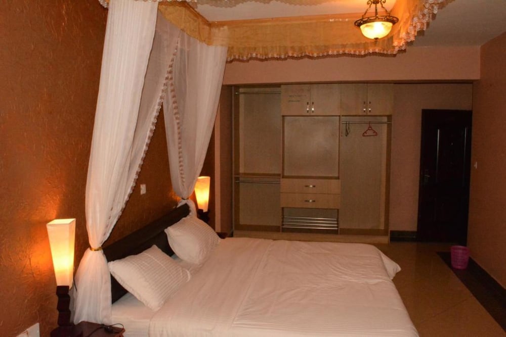 Standard Room photo 2