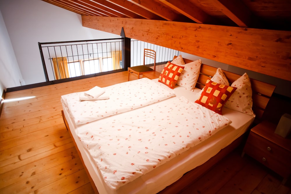 Loft, 1 Bedroom photo 1