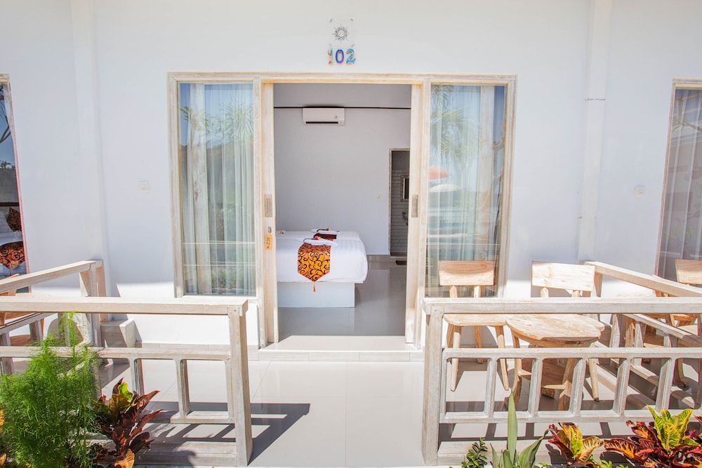 Deluxe Double or Twin Room - Photo 6