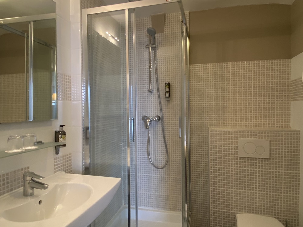 Standard Double Room Single Use, 1 Double Bed photo 3