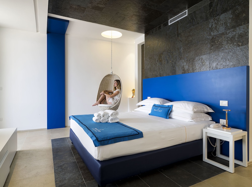 Suite, Private Pool, Sea View photo 3