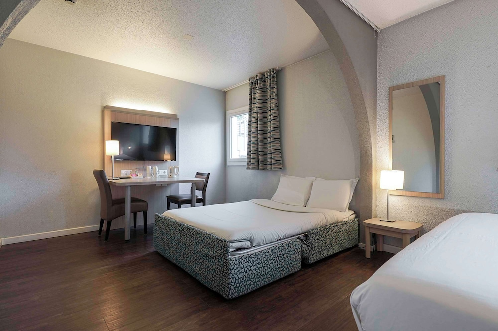 Standard Room, 1 Double Bed - Photo 15