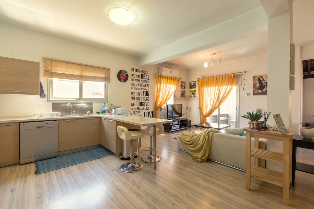 Standard Apartment photo 2