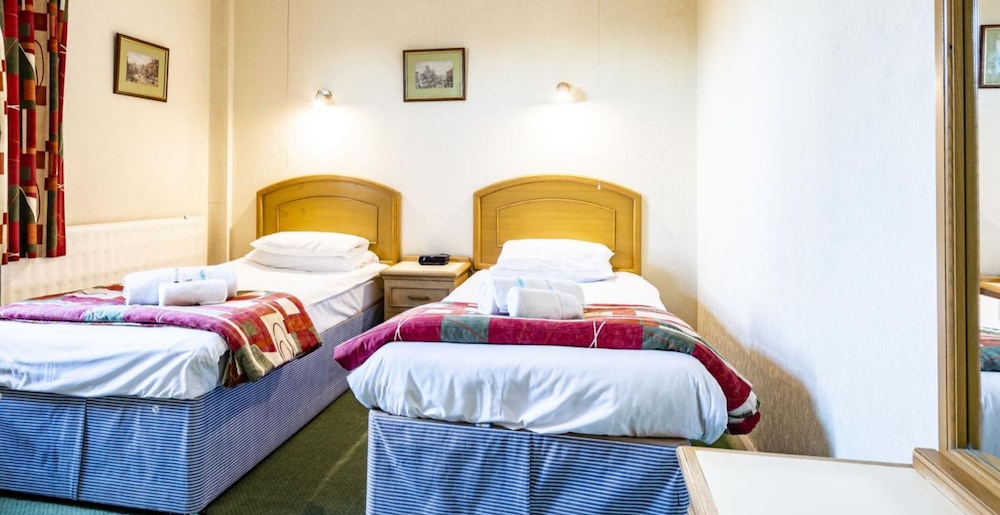 Standard Twin Room, 2 Twin Beds photo 1