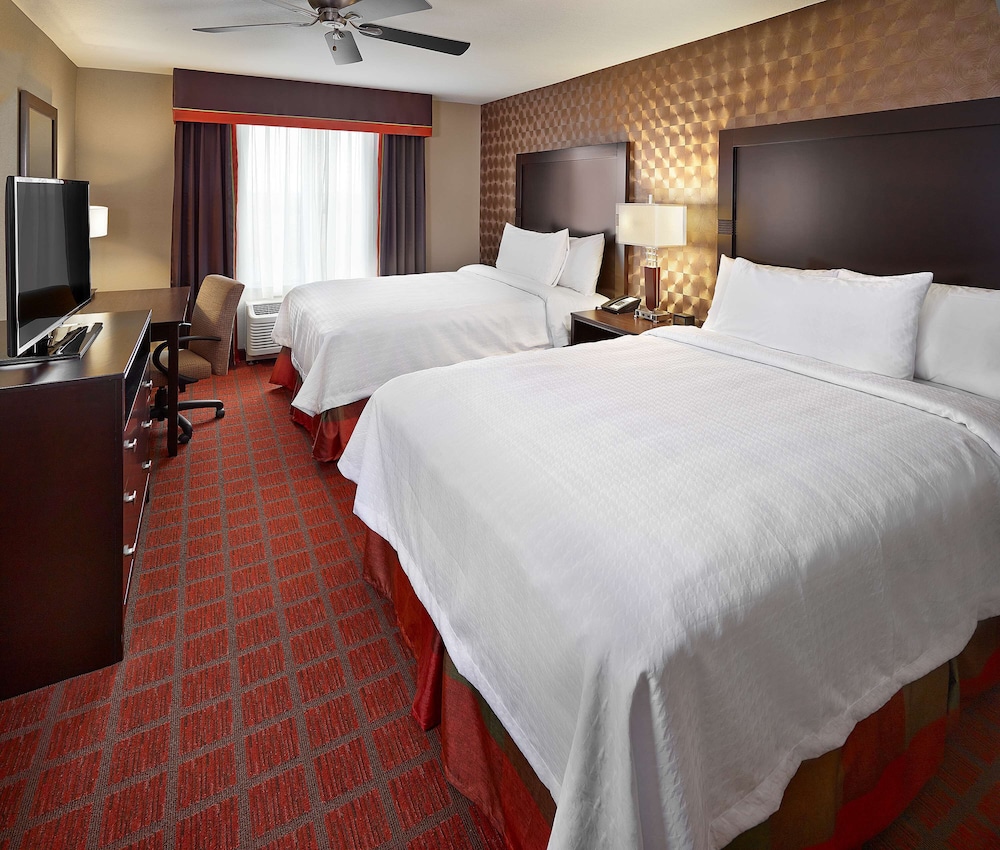 Room, 2 Double Beds, Mountain View