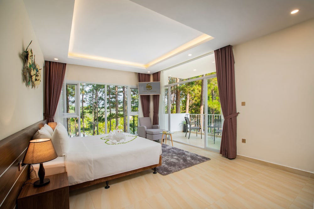 Premium Suite, Lake View photo 3