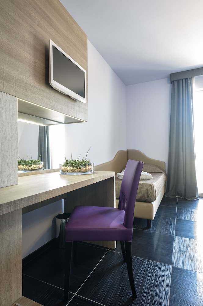 Deluxe Room, 1 Double Bed (con balcone) photo 2