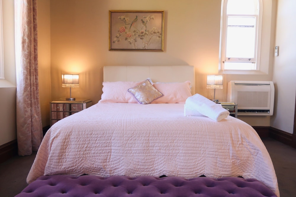 Comfort Room photo 3