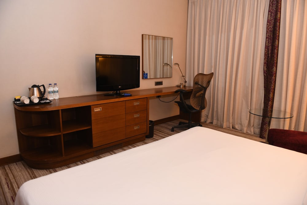 Family Room, 1 King Bed (Connecting Rooms)