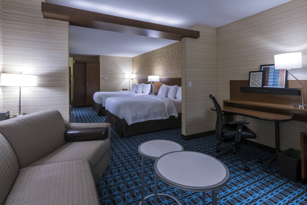 Room, Multiple Beds