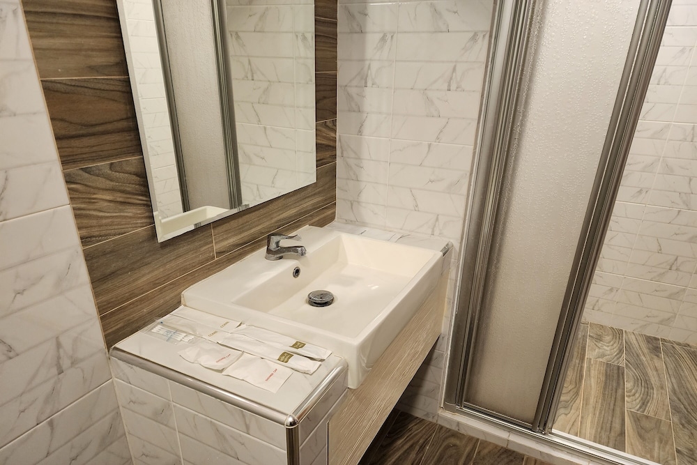 Superior Double Room - Photo 14