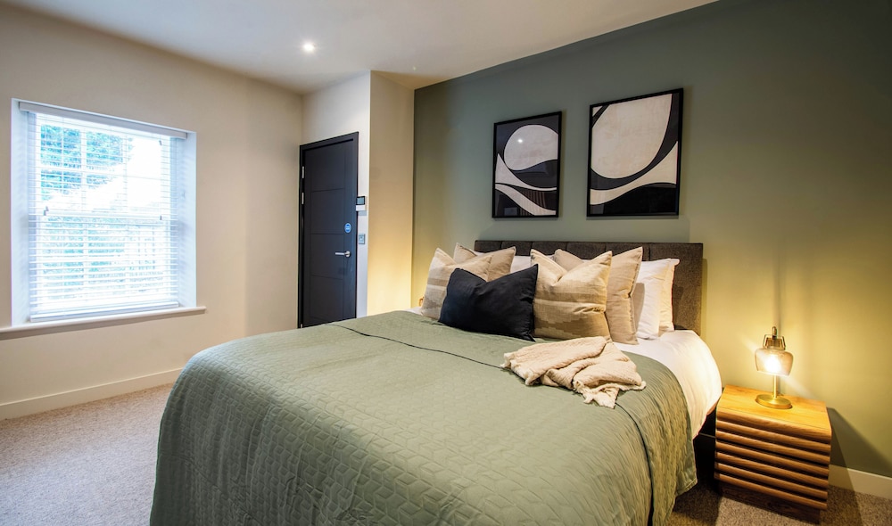 Superior Apartment, City View