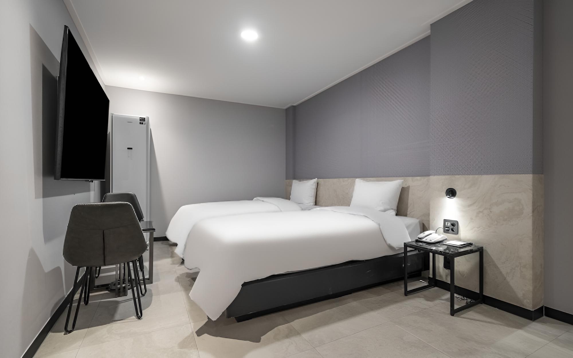 Room (Business Room-Early check-in (Netflix) photo 1