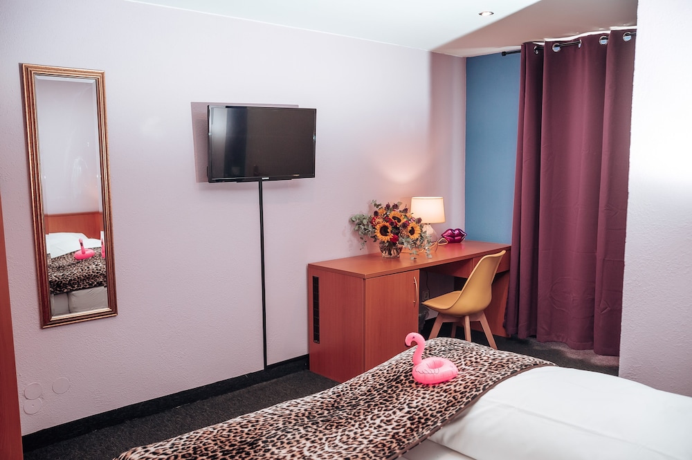 Business Twin Room photo 1
