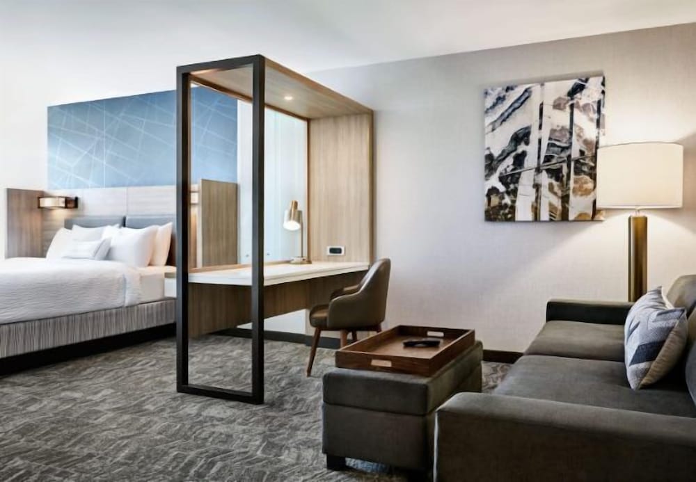 SpringHill Suites by Marriott Tulsa at Tulsa Hills, Photo 2