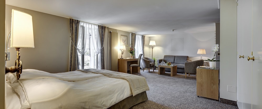Junior Suite, Balcony, Mountain View photo 1