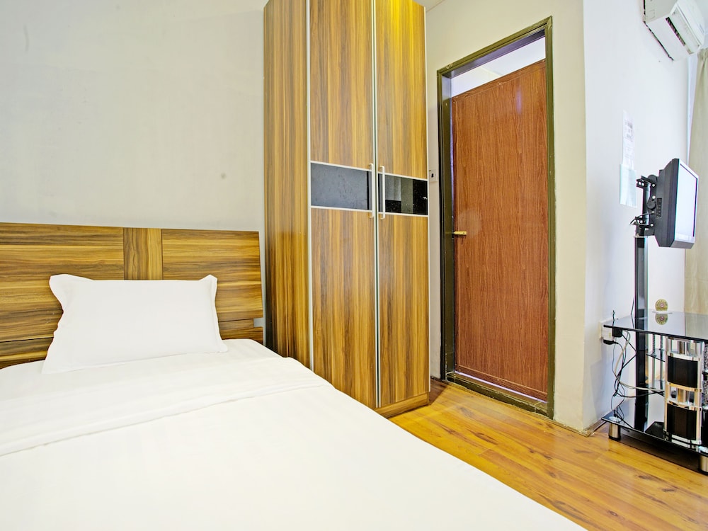 Deluxe Triple Room photo 3