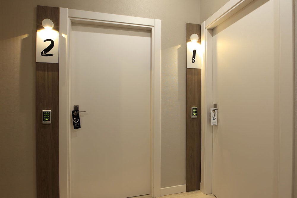 Double or Twin Room photo 3